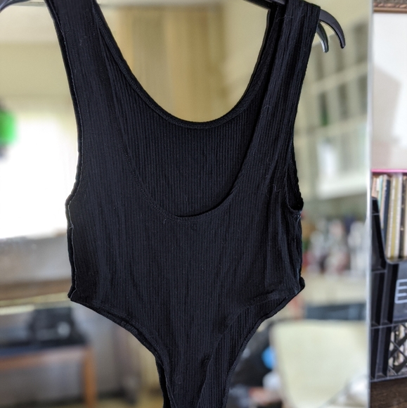 Set of 2 bodysuits (black/white) - Picture 3 of 4